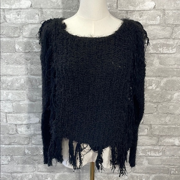 Line & Dot Black Jeanne Fringe Crew Neck Sweater - Picture 1 of 7